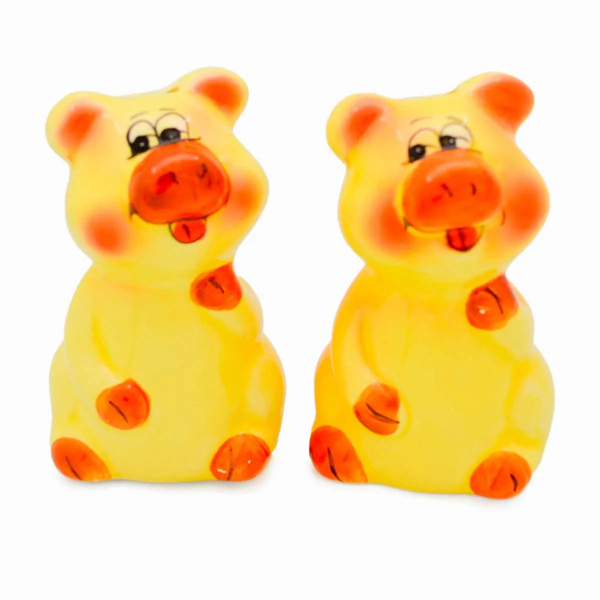 Animal Salt and Pepper Shakers Pigs Basket