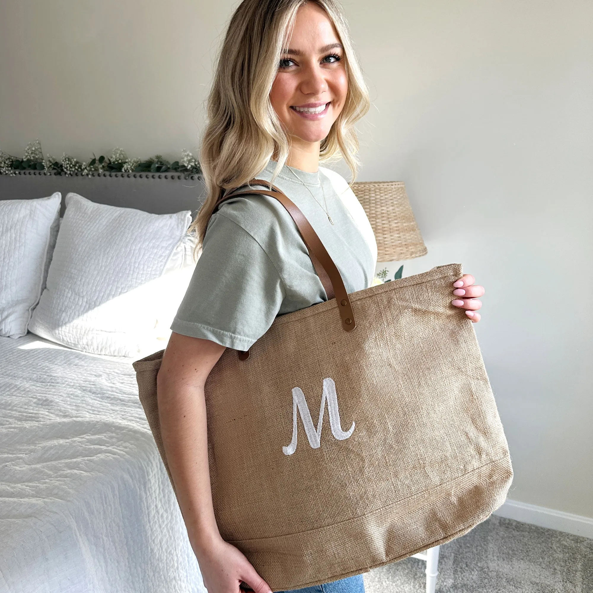Burlap Jute Embroidered Initial Zippered Tote