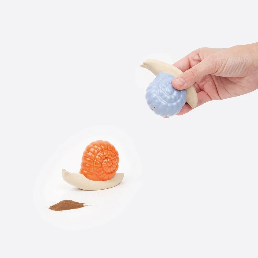 Doiy: Woodland Salt & Pepper Snail Lilac Orange