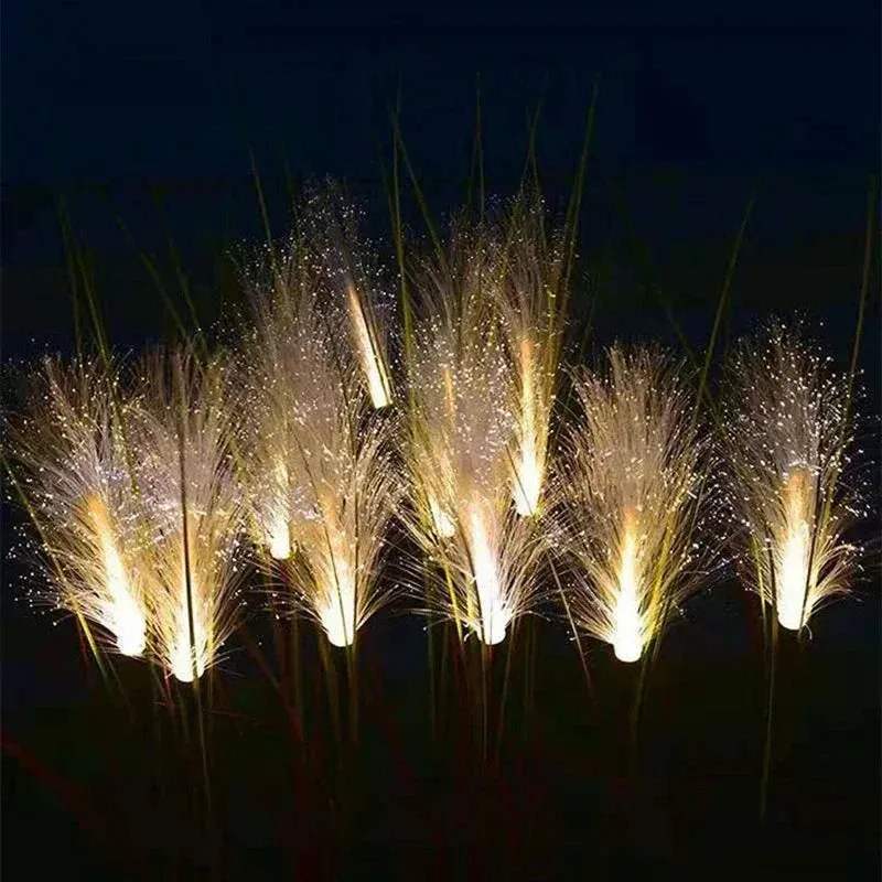 LED Solar Garden Reed Lamp.