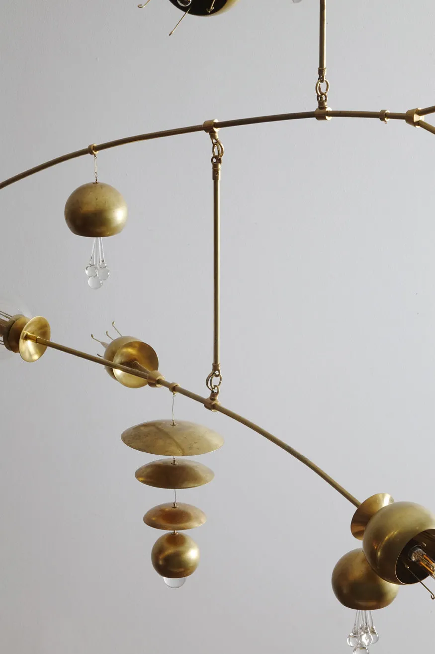 The Fleurish Major Chandelier Brass